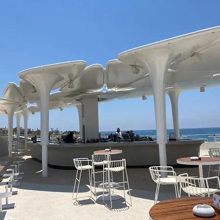 Sun Julz On The Paphos