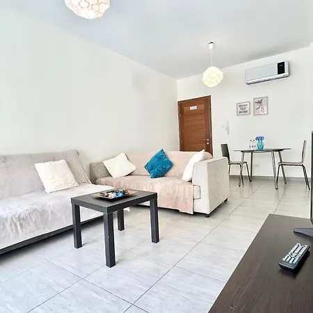 Apartment Sun Julz On The Paphos