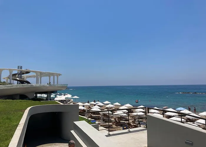 Sun Julz On The Paphos