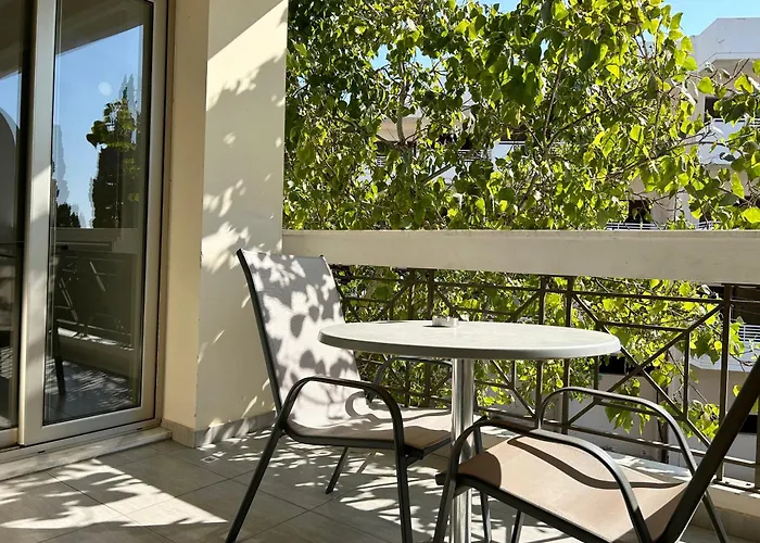 Sun Julz On The Lägenhet Paphos